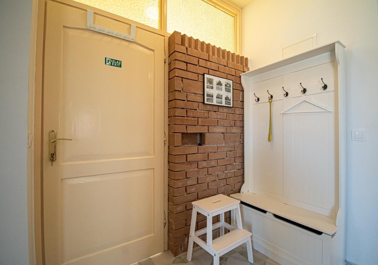 Apartment Nikola Kaštel Novi Kültér fotó